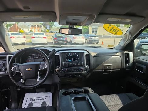 Used 2017 Chevrolet Silverado 1500 LT w/ All Star Edition AWD/4WD image 16