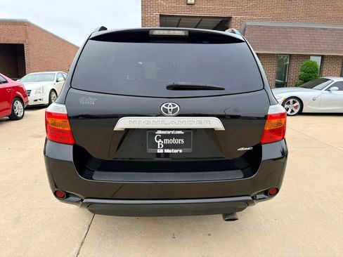 Used 2010 Toyota Highlander 4WD image 2