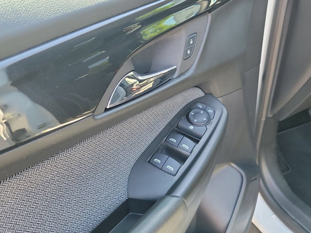 Used 2025 Chevrolet TrailBlazer LT FWD image 25