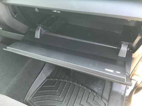 Used 2014 Toyota Tundra SR image 40