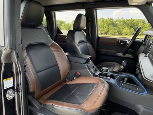 Used 2021 Ford Bronco Outer Banks w/ Sasquatch Package AWD/4WD image 31
