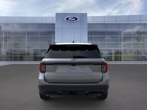 New 2026 Ford Explorer ST-Line AWD/4WD image 5