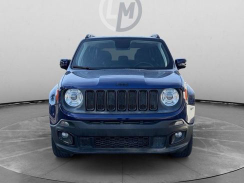 Used 2018 Jeep Renegade Altitude w/ Safety & Security Group image 8