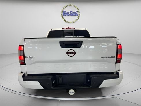 Used 2022 Nissan Frontier PRO-4X w/ Pro-4X Premium Package AWD/4WD image 4