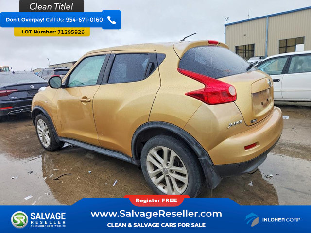 Used 2014 Nissan Juke S AWD/4WD image 3