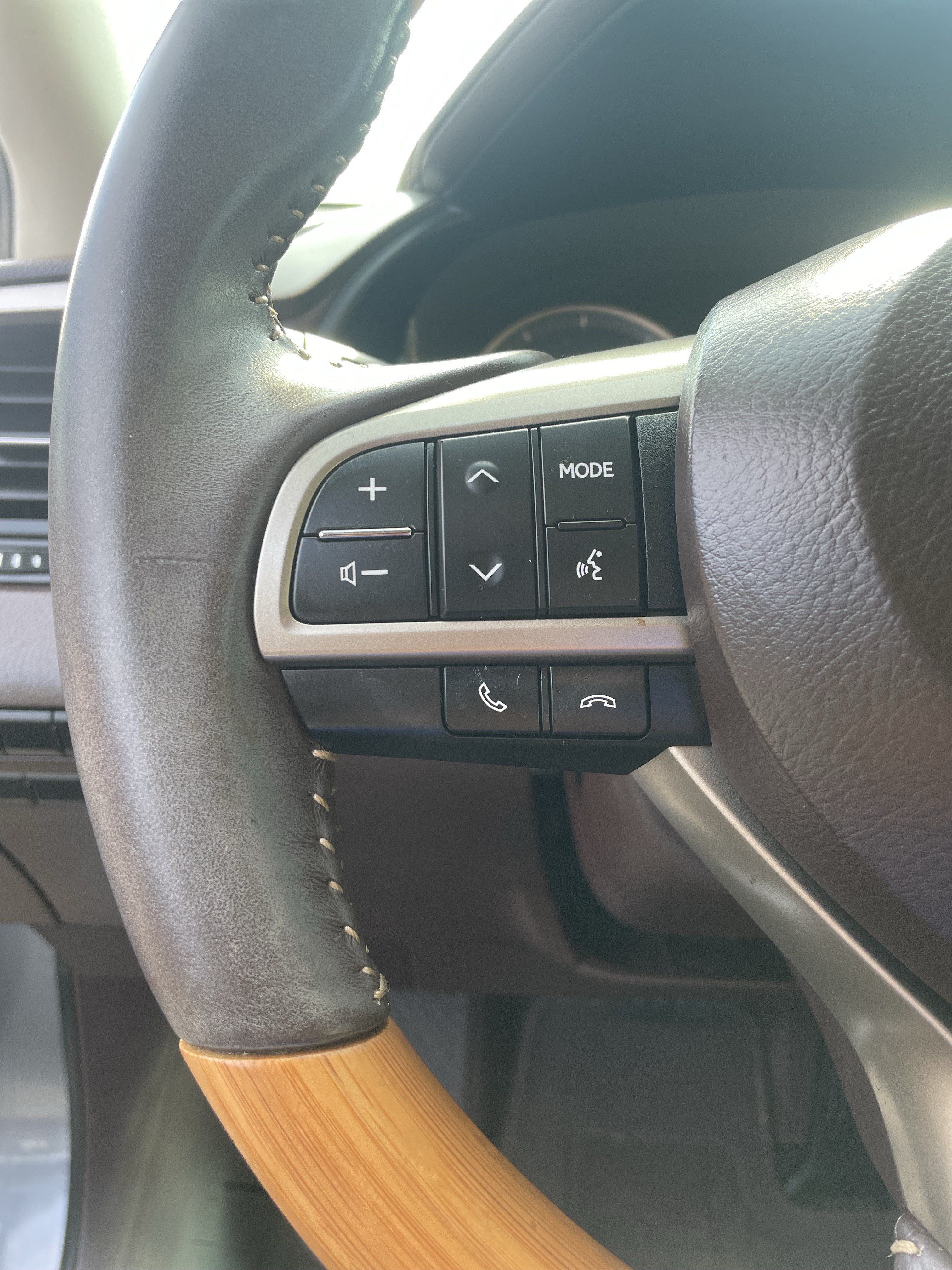 Used 2016 Lexus RX 350 FWD w/ Premium Package image 26