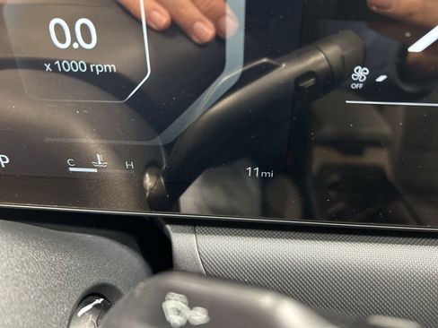 New 2025 Kia K4 EX image 14