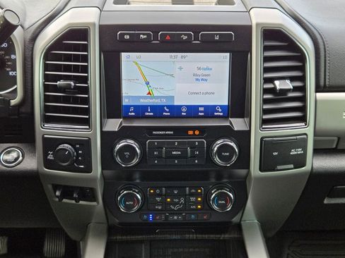 Used 2020 Ford F250 Lariat w/ Lariat Ultimate Package AWD/4WD image 17