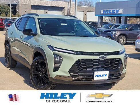 New 2026 Chevrolet Trax ACTIV w/ Driver Confidence Package image 1