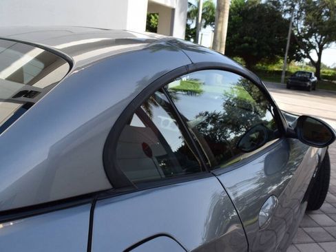 Used 2011 BMW Z4 sDrive35i RWD image 38