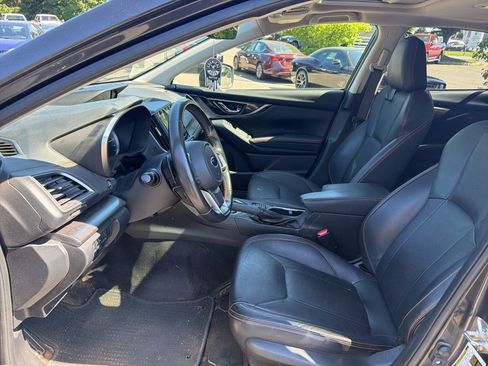 Used 2019 Subaru Crosstrek 2.0i Limited w/ Moonroof Package w/Navigation AWD/4WD image 9