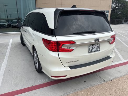 Used 2018 Honda Odyssey EX-L image 11