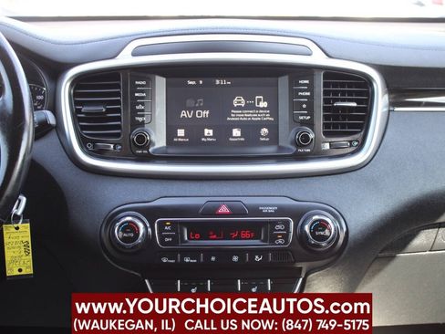 Used 2020 Kia Sorento LX w/ LX I4 Convenience Package AWD/4WD image 20