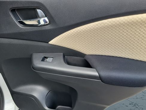 Used 2016 Honda CR-V EX image 16
