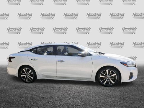 Used 2023 Nissan Maxima SL FWD image 11