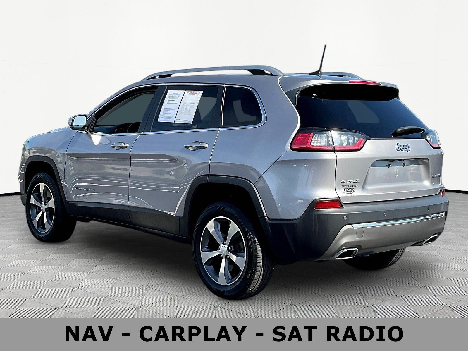 Used 2019 Jeep Cherokee Limited AWD/4WD image 4
