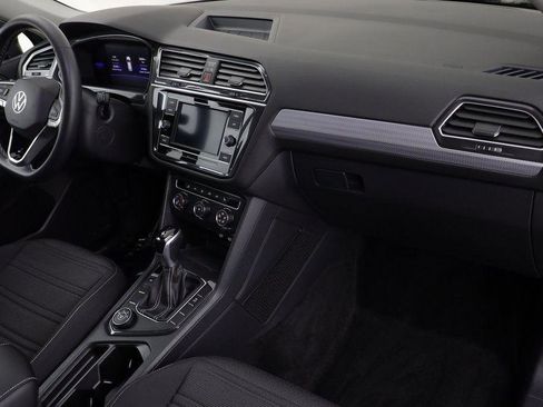 Used 2022 Volkswagen Tiguan S image 20