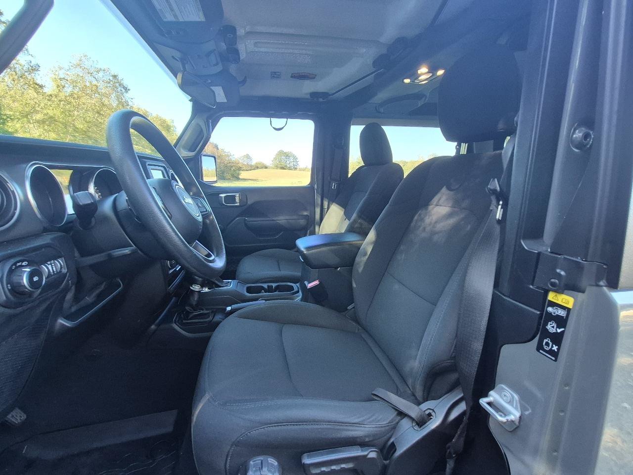 Used 2021 Jeep Wrangler Sport AWD/4WD image 15