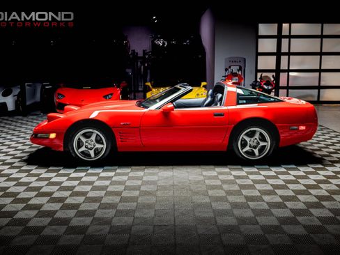 Used 1994 Chevrolet Corvette ZR1 image 48