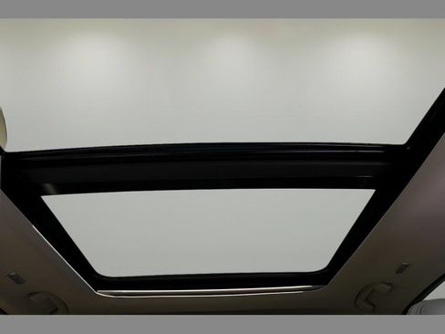 Used 2025 Nissan Murano SL AWD/4WD image 15