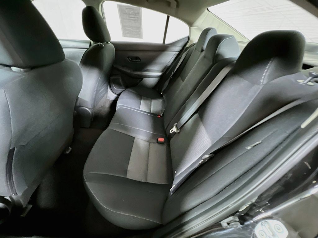 Used 2024 Nissan Sentra SV FWD image 21