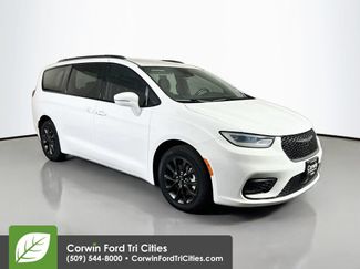 Used 2021 Chrysler Pacifica Touring w/ S Appearance Package FWD 360° Tour