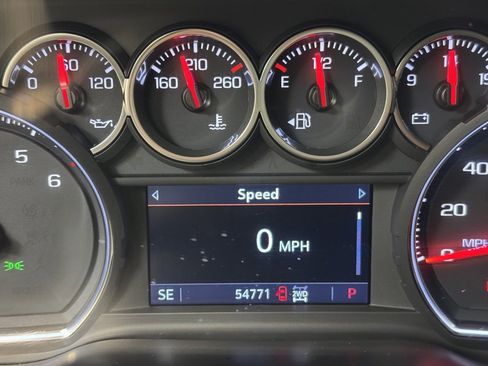 Used 2019 Chevrolet Silverado 1500 LT w/ All-Star Edition image 32