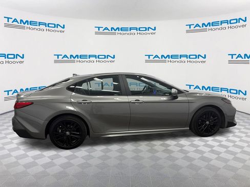Used 2026 Toyota Camry SE w/ Convenience Package FWD image 6
