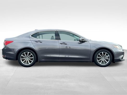 Used 2019 Acura TLX FWD image 8