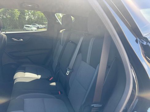 Used 2025 Chevrolet Blazer LT image 37