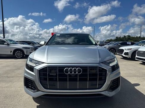 Used 2023 Audi Q8 Premium Plus AWD/4WD image 8