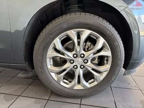 Used 2021 Buick Enclave Avenir w/ Avenir Technology Package AWD/4WD image 56