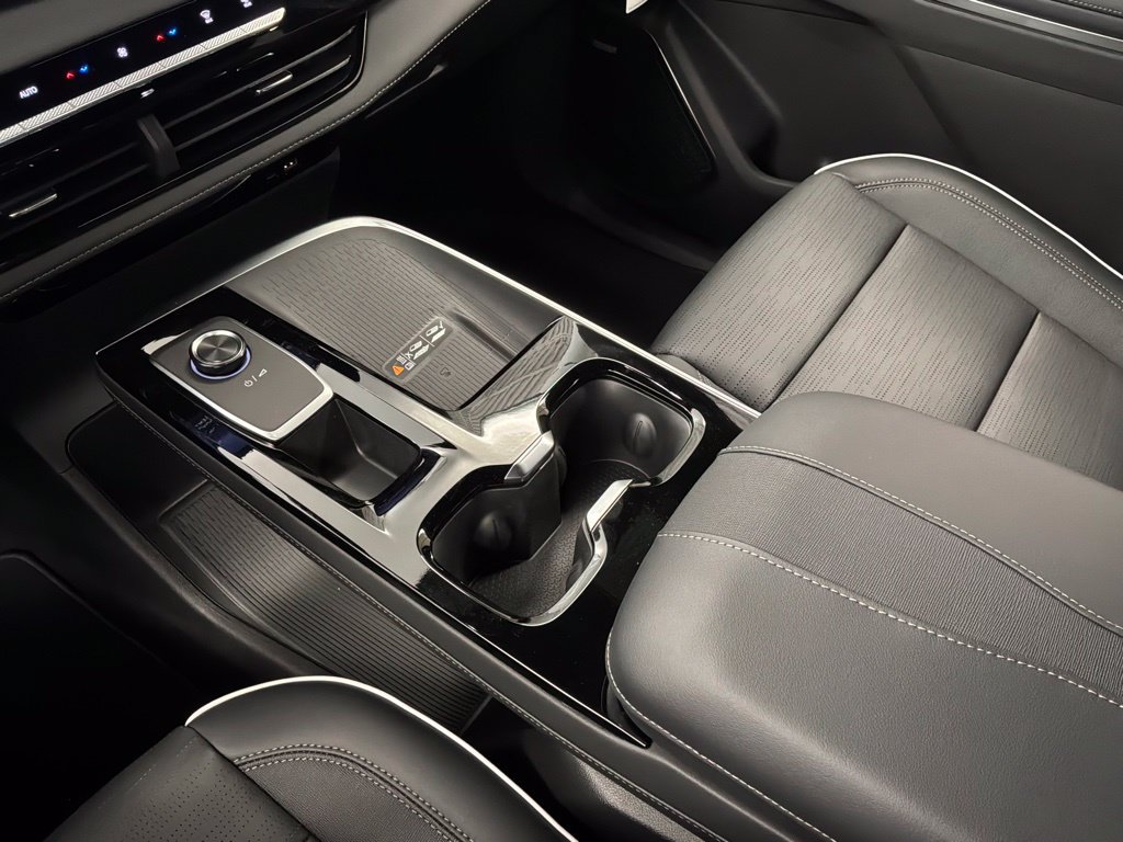 New 2026 Buick Enclave Sport Touring w/ Power Package FWD image 22