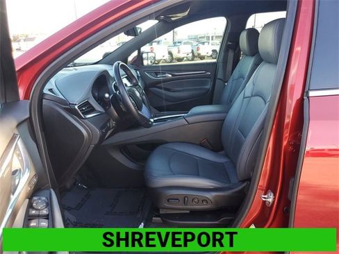 Certified 2024 Buick Enclave Premium image 19