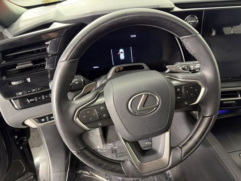 Used 2025 Lexus RX 350 Premium w/ Convenience Package AWD/4WD image 10