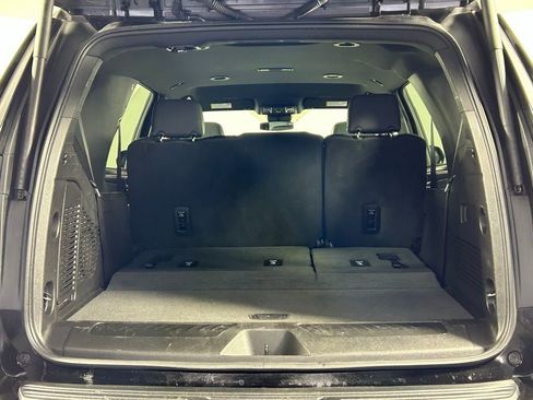 Used 2025 Chevrolet Tahoe LT AWD/4WD image 15