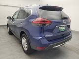 Used 2018 Nissan Rogue SV image 5