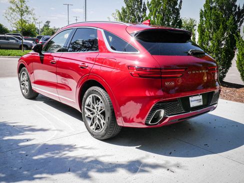 Used 2023 Genesis GV70 2.5T w/ Advanced Package AWD/4WD image 9