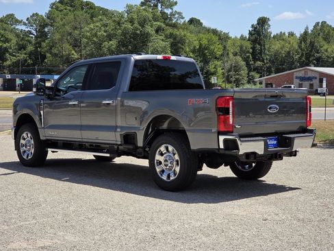 New 2026 Ford F250 Lariat w/ Chrome Package AWD/4WD image 4