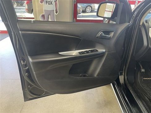 Used 2014 Dodge Journey SXT w/ Quick Order Package 22C image 12