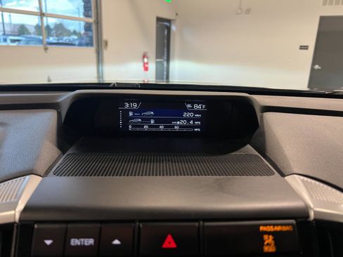 Used 2020 Subaru Ascent Limited w/ Technology Package image 17