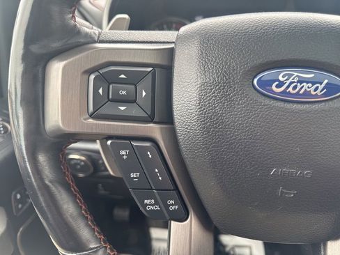 Used 2018 Ford F150 Raptor w/ Equipment Group 802A Luxury AWD/4WD image 17