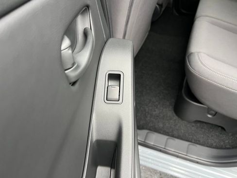 New 2026 Nissan Frontier SV w/ Tow Package image 16