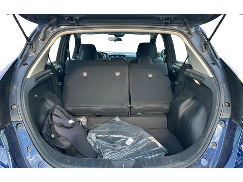 Used 2025 Nissan Leaf S FWD image 31