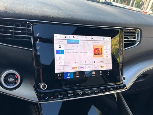 New 2025 Jeep Wagoneer Series III w/ Quick Order Package 25C Super image 50