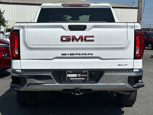 Used 2024 GMC Sierra 1500 SLT image 5