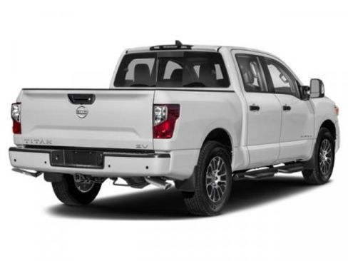 Certified 2024 Nissan Titan SV w/ SV Convenience Package image 2