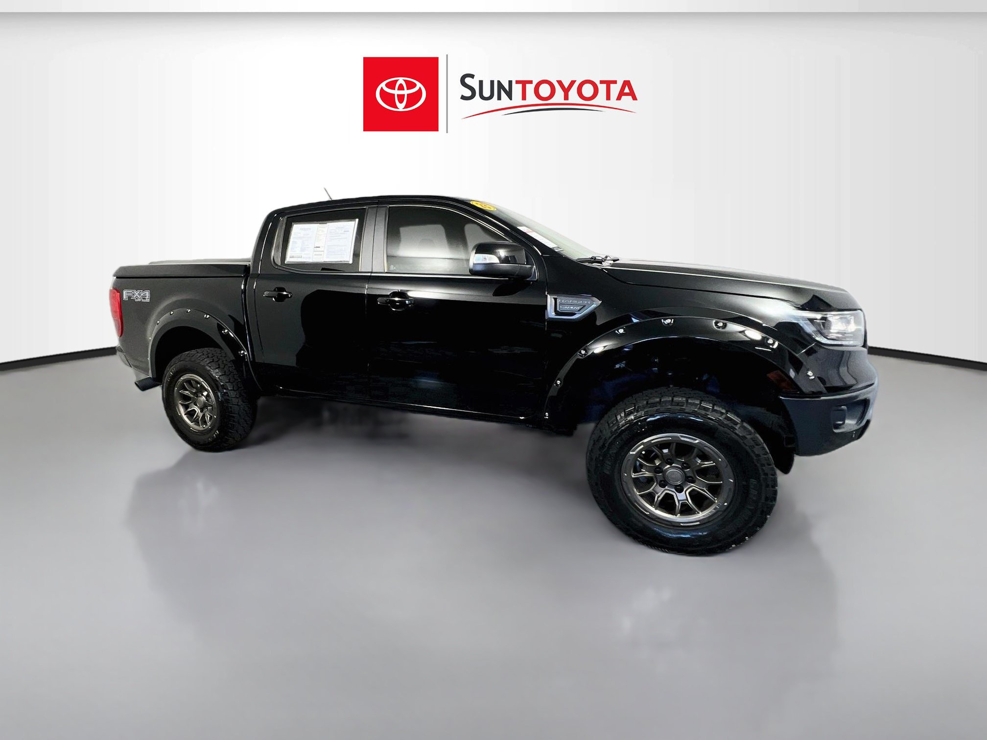 Used 2023 Ford Ranger Lariat w/ Tremor Off-Road Package AWD/4WD image 1