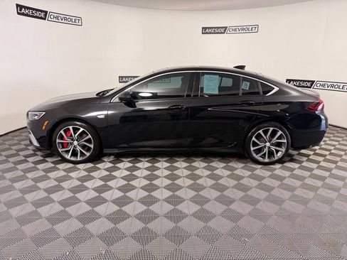 Used 2018 Buick Regal GS w/ Driver Confidence Package #2 AWD/4WD image 3