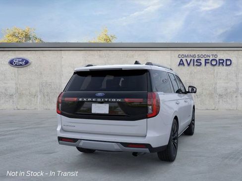 New 2026 Ford Expedition Platinum image 8